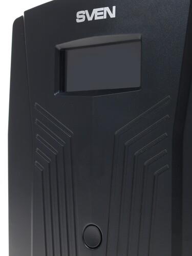 ИБП SVEN Pro 1500 ИБП SVEN Pro 1500 — Аккумуляторный отсек и вентиляция