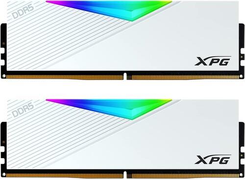 Оперативная память ADATA XPG Lancer RGB [AX5U7200C3416G-DCLARWH] 32 ГБ