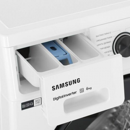 Стиральная машина Samsung WW60AG4S00CELP белый